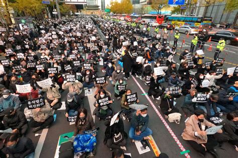 梨泰院踩踏事故 Crush (2023)【全2集】【连载】,欧美剧集.